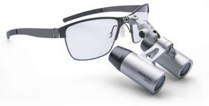 Magnifying Glasses iMag 4.0x-6.0x Titanium Munich Flip-Up - made with Swarovski Optics
